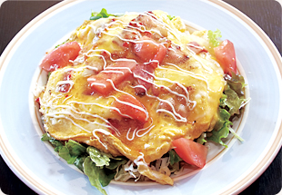 ベーコンエッグサラダ