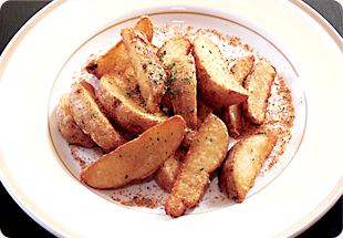 スパイシーフライドポテト