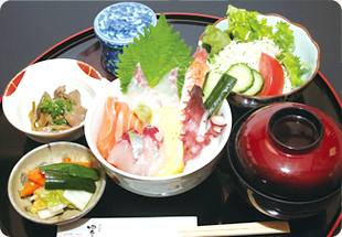 海鮮丼定食