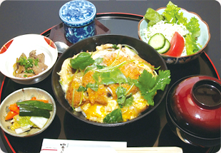 カツ丼定食